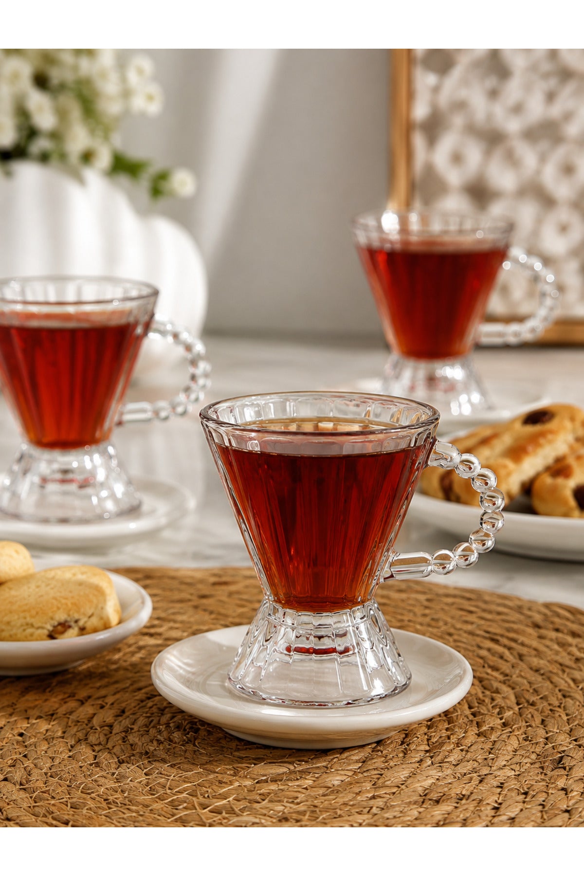 3’lü Boncuk Kulplu Ayaklı Cam Çay Bardağı Şık Sunum Seti - Şeffaf